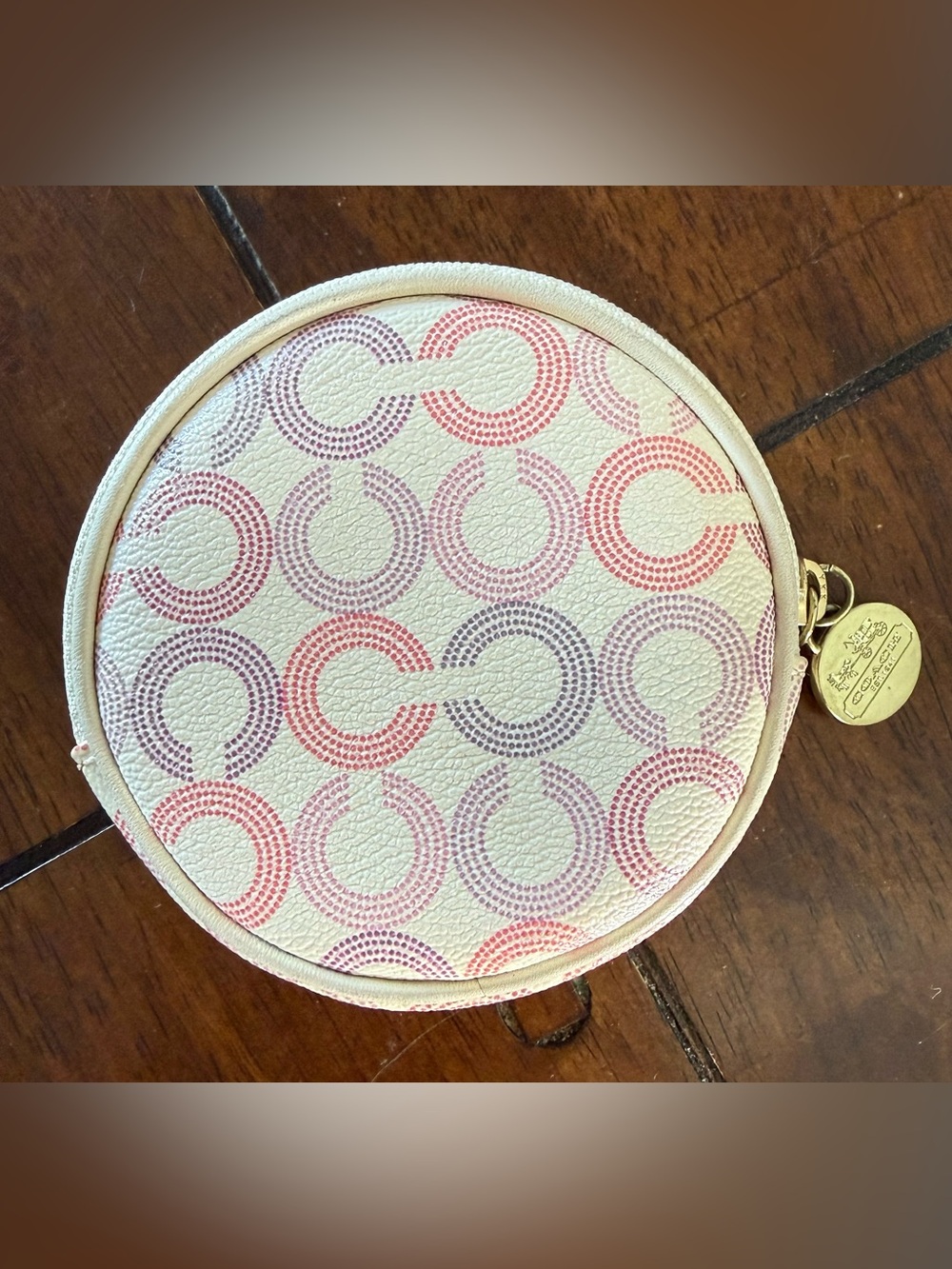 Coach Vintage Waverly Optic Art Signature "C" Round Change Purse
